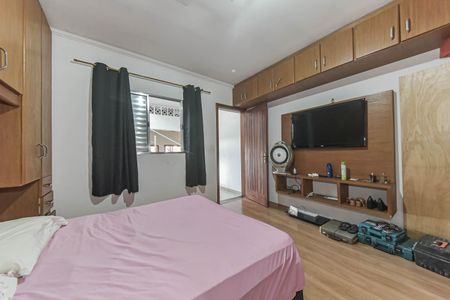 Casa à venda com 170m², 6 quartos e 2 vagasSuíte 3