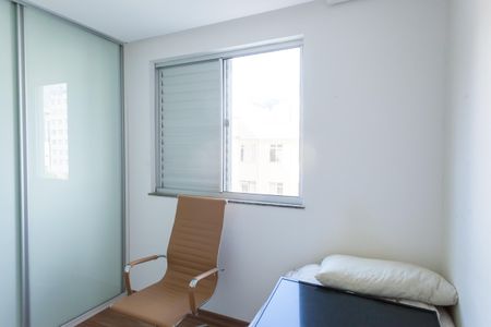 Apartamento à venda com 87m², 3 quartos e 2 vagas Apartamento à venda com 87m², 3 quartos e 2 vagasQuarto 2