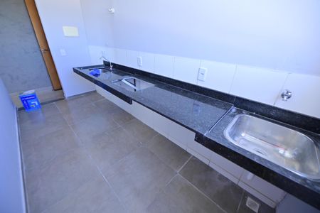 Apartamento para alugar com 45m², 2 quartos e 2 vagasÁrea de Serviço