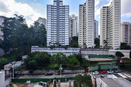 Apartamento à venda com 160m², 3 quartos e 2 vagasVista