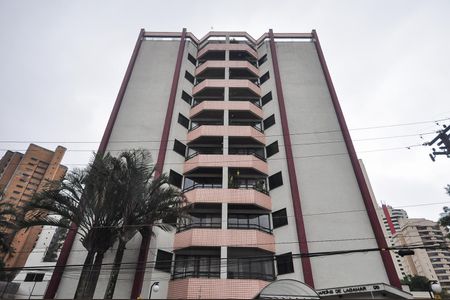 Apartamento à venda com 160m², 3 quartos e 2 vagasFachada