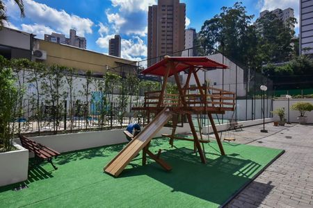 Apartamento à venda com 160m², 3 quartos e 2 vagasPlayground