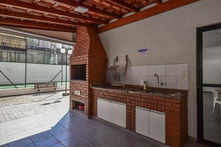 Apartamento à venda com 160m², 3 quartos e 2 vagasChurrasqueira