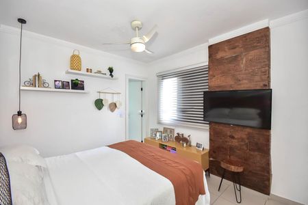 Apartamento à venda com 160m², 3 quartos e 2 vagasSuíte 1