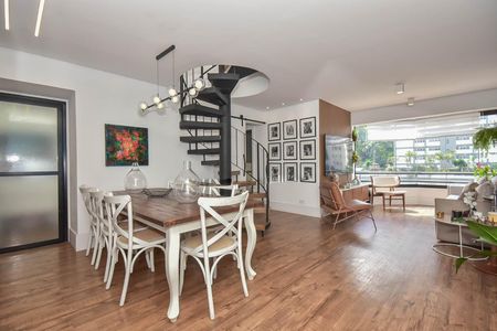 Apartamento à venda com 160m², 3 quartos e 2 vagasSala