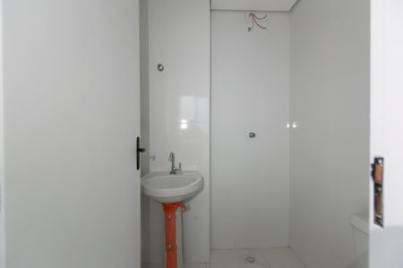 Apartamento à venda com 33m², 2 quartos e sem vagaBanheiro