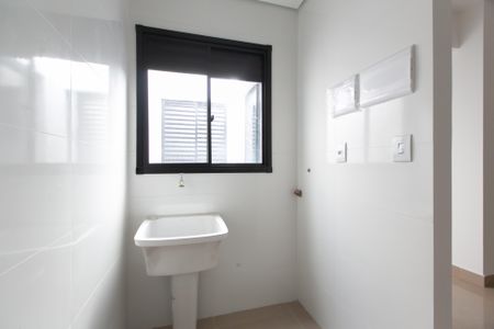 Casa de condomínio à venda com 33m², 2 quartos e sem vaga Casa de condomínio à venda com 33m², 2 quartos e sem vagaCozinha / Área de Serviço