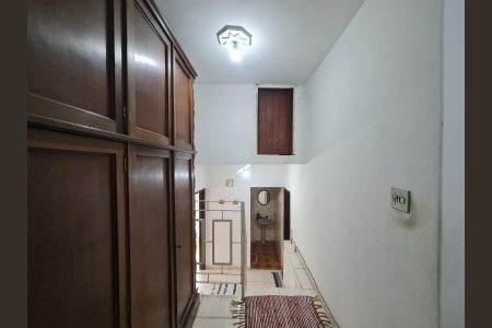 Casa à venda com 285m², 4 quartos e 3 vagas Casa à venda com 285m², 4 quartos e 3 vagasSala 2