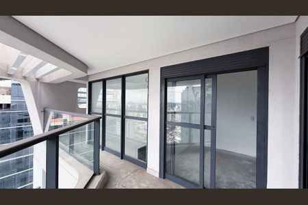 Apartamento à venda com 202m², 3 quartos e 3 vagas