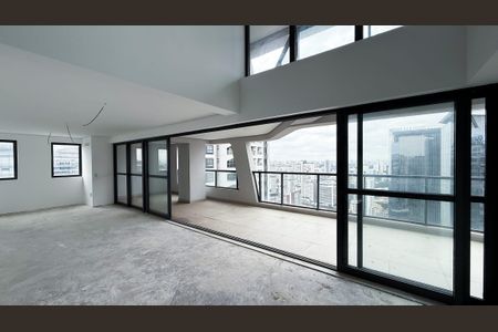 Apartamento à venda com 202m², 3 quartos e 3 vagas