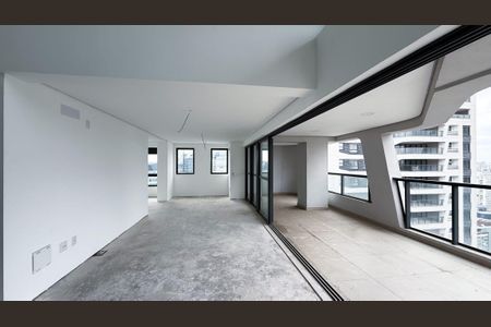 Apartamento à venda com 202m², 3 quartos e 3 vagas