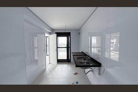 Apartamento à venda com 202m², 3 quartos e 3 vagas