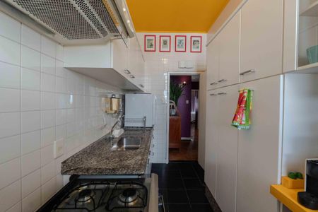 Apartamento para alugar com 100m², 2 quartos e 1 vaga Apartamento para alugar com 100m², 2 quartos e 1 vagaCozinha