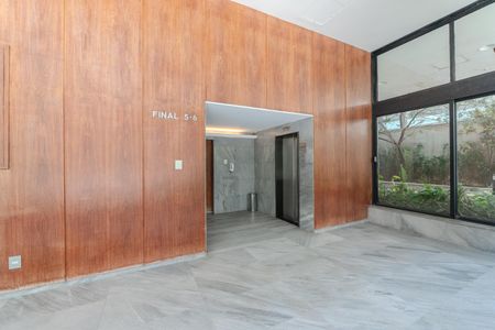 Apartamento para alugar com 100m², 2 quartos e 1 vaga Apartamento para alugar com 100m², 2 quartos e 1 vagaHall de entrada