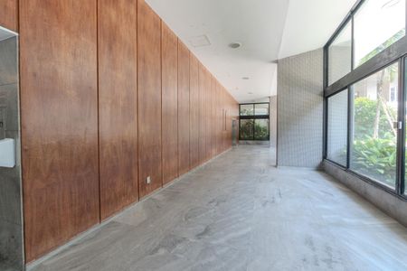 Apartamento para alugar com 100m², 2 quartos e 1 vaga Apartamento para alugar com 100m², 2 quartos e 1 vagaHall de entrada