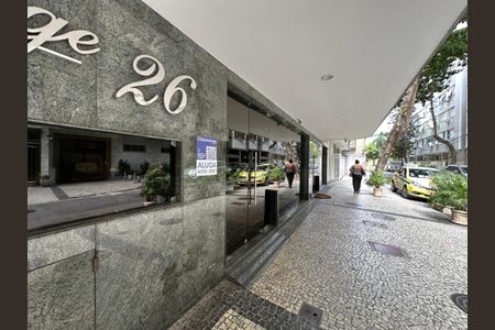 Studio à venda com 54m², 1 quarto e 1 vaga Studio à venda com 54m², 1 quarto e 1 vagaFachada