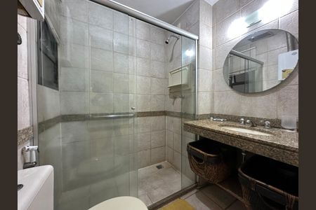 Studio à venda com 54m², 1 quarto e 1 vaga Studio à venda com 54m², 1 quarto e 1 vagaBanheiro Social