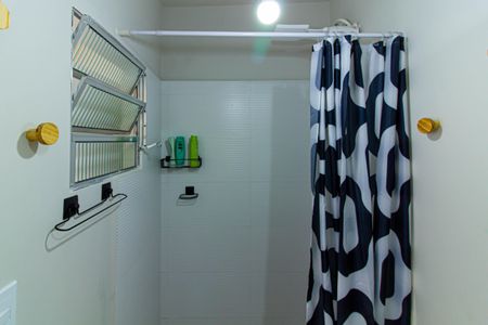 Apartamento à venda com 67m², 2 quartos e sem vaga Apartamento à venda com 67m², 2 quartos e sem vagaBanheiro de Serviço