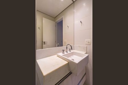 Apartamento à venda com 104m², 3 quartos e 2 vagasBanheiro da Suíte