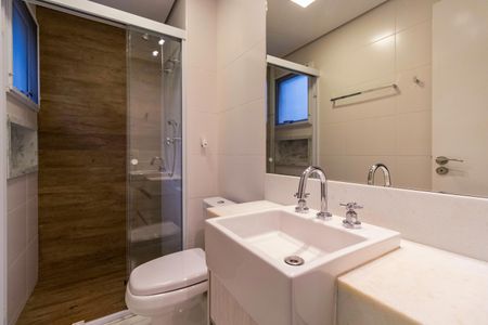 Apartamento à venda com 104m², 3 quartos e 2 vagasBanheiro da Suíte