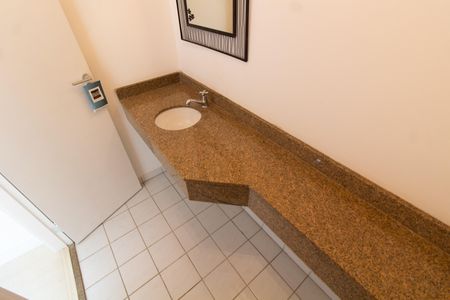 Apartamento para alugar com 256m², 4 quartos e 4 vagasLavabo