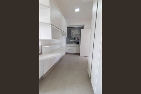 Apartamento para alugar com 256m², 4 quartos e 4 vagasCozinha