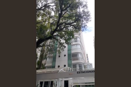 Apartamento para alugar com 90m², 1 quarto e 2 vagasFachada