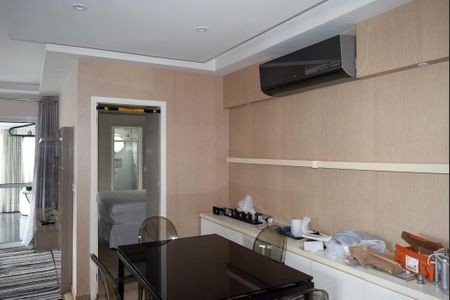 Apartamento para alugar com 90m², 1 quarto e 2 vagasSala