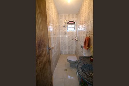 Casa à venda com 360m², 4 quartos e 3 vagasBanheiro Social 2