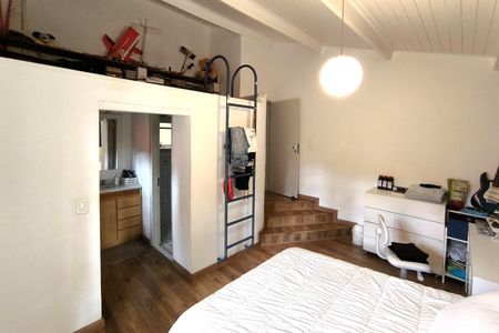 Casa de condomínio para alugar com 500m², 3 quartos e 6 vagas Suíte 2