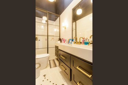 Casa de condomínio à venda com 95m², 2 quartos e 2 vagas Casa de condomínio à venda com 95m², 2 quartos e 2 vagasBanheiro da Suíte 1
