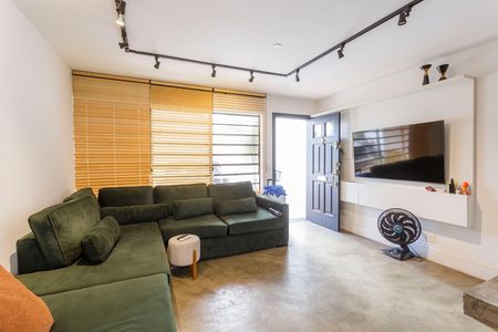 Casa de condomínio à venda com 95m², 2 quartos e 2 vagas Casa de condomínio à venda com 95m², 2 quartos e 2 vagasSala