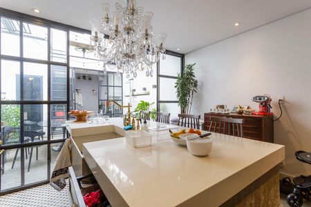 Casa de condomínio à venda com 95m², 2 quartos e 2 vagas Casa de condomínio à venda com 95m², 2 quartos e 2 vagasCozinha