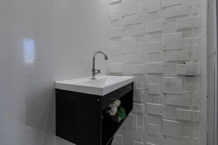 Casa de condomínio para alugar com 57m², 2 quartos e 2 vagas Casa de condomínio para alugar com 57m², 2 quartos e 2 vagasLavabo