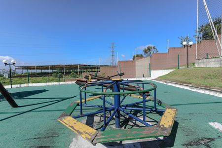 Casa de condomínio para alugar com 57m², 2 quartos e 2 vagas Casa de condomínio para alugar com 57m², 2 quartos e 2 vagasÁrea Comum - Playground