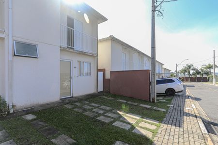 Casa de condomínio para alugar com 57m², 2 quartos e 2 vagas Casa de condomínio para alugar com 57m², 2 quartos e 2 vagasGaragem