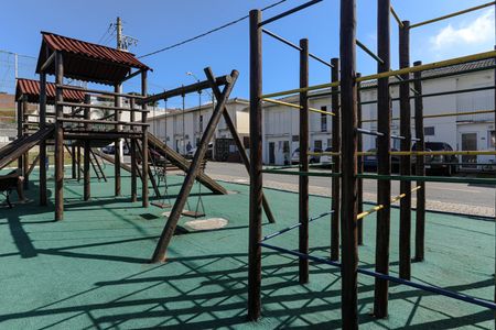 Casa de condomínio para alugar com 57m², 2 quartos e 2 vagas Casa de condomínio para alugar com 57m², 2 quartos e 2 vagasÁrea Comum - Playground