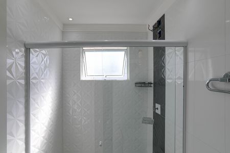 Casa de condomínio para alugar com 57m², 2 quartos e 2 vagas Casa de condomínio para alugar com 57m², 2 quartos e 2 vagasBanheiro