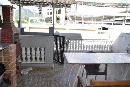 Casa à venda com 165m², 3 quartos e 1 vagaTerraço