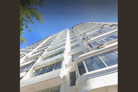 Apartamento à venda com 105m², 1 quarto e sem vaga Apartamento à venda com 105m², 1 quarto e sem vagaFachada