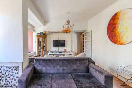 Apartamento para alugar com 148m², 3 quartos e sem vaga Apartamento para alugar com 148m², 3 quartos e sem vagaSala