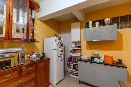 Apartamento para alugar com 148m², 3 quartos e sem vaga Apartamento para alugar com 148m², 3 quartos e sem vagaCozinha