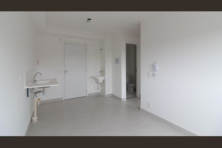 Apartamento para alugar com 33m², 2 quartos e sem vaga Apartamento para alugar com 33m², 2 quartos e sem vagaSala