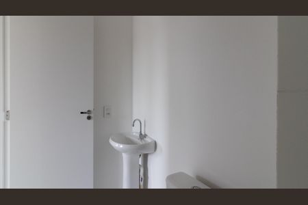 Apartamento para alugar com 33m², 2 quartos e sem vaga Apartamento para alugar com 33m², 2 quartos e sem vagaBanheiro