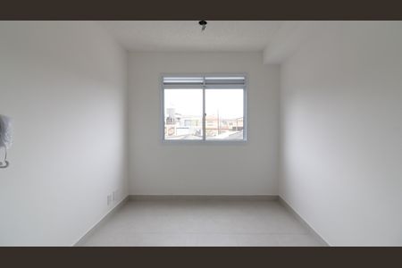 Apartamento para alugar com 33m², 2 quartos e sem vaga Apartamento para alugar com 33m², 2 quartos e sem vagaSala