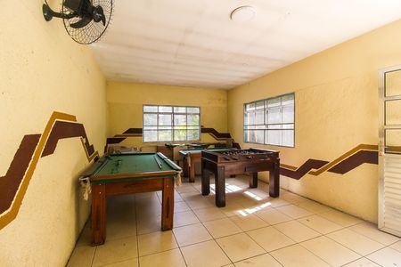 Apartamento à venda com 47m², 2 quartos e 1 vaga Apartamento à venda com 47m², 2 quartos e 1 vagaÁrea comum Espaço de jogos
