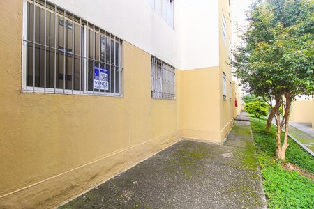 Apartamento à venda com 47m², 2 quartos e 1 vaga Apartamento à venda com 47m², 2 quartos e 1 vagaPlaquinha na janela