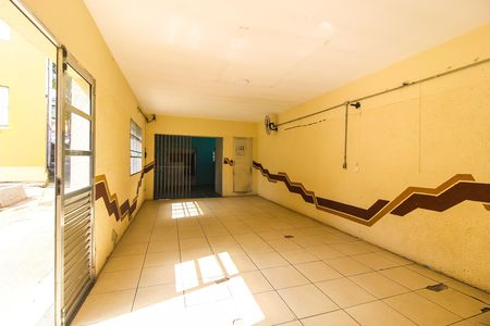 Apartamento à venda com 47m², 2 quartos e 1 vaga Apartamento à venda com 47m², 2 quartos e 1 vagaÁrea comum Espaço de jogos