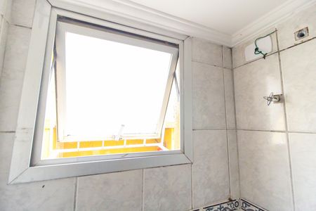 Apartamento à venda com 47m², 2 quartos e 1 vaga Apartamento à venda com 47m², 2 quartos e 1 vagaBanheiro