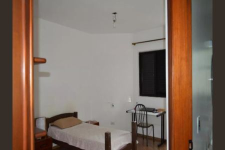 Casa à venda com 4 quartos, 450m² em Ipiranga, São Paulo